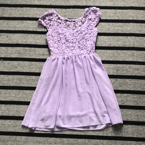 Dresses & Skirts - Lilac Lace Skater Dress